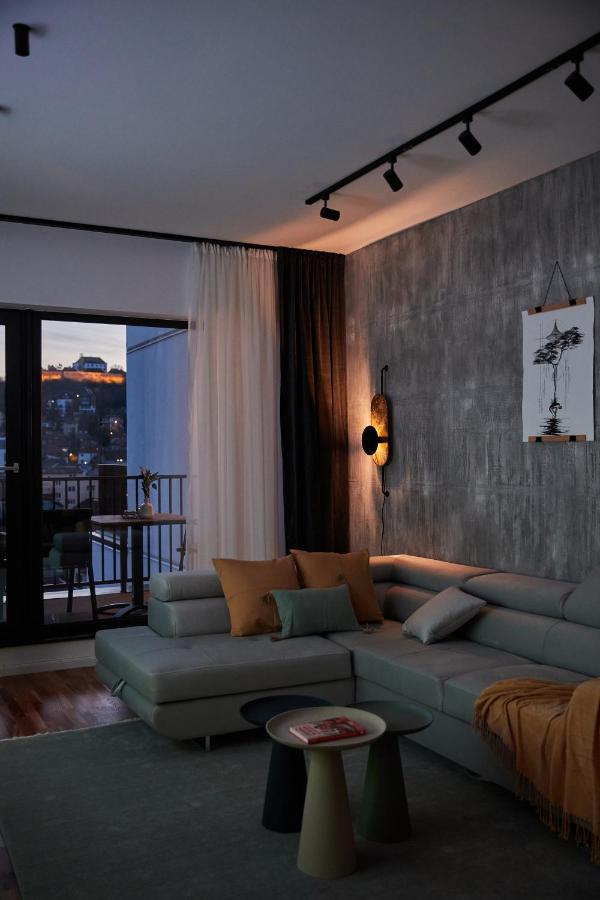 Quiboo Cosmopolit Apartment Brasov Exterior photo