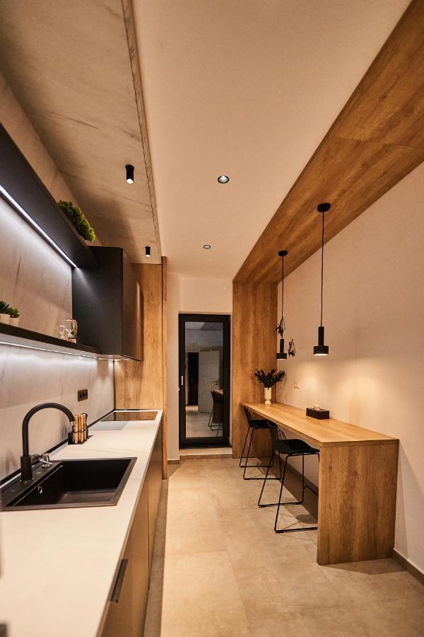 Quiboo Cosmopolit Apartment Brasov Exterior photo
